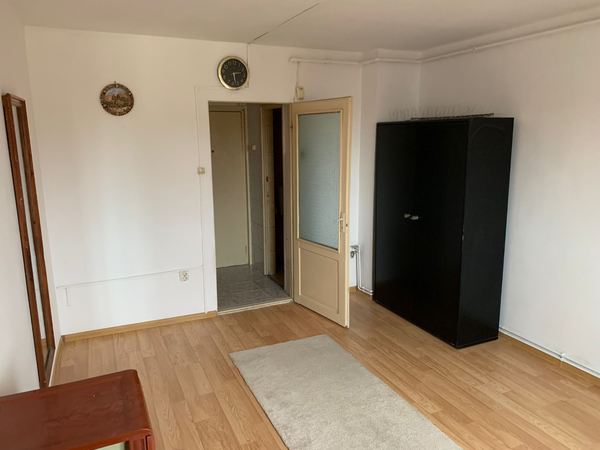 Ap. 1 cameră • Brașov