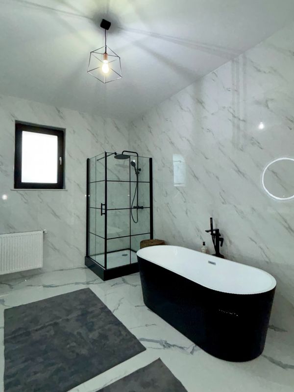 Casă/Vilă 5 camere • Vicovu de Jos